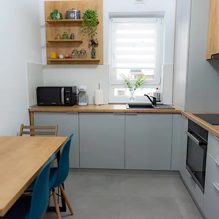 Veli Coresi 803 Апартаменты