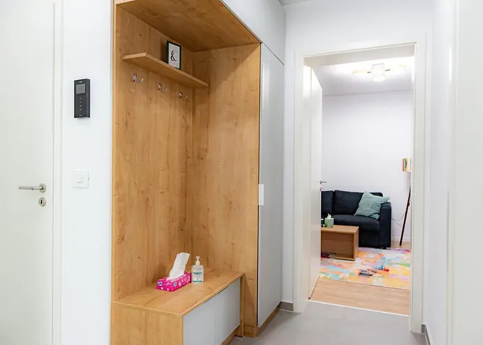 Apartament Veli Coresi 803 *