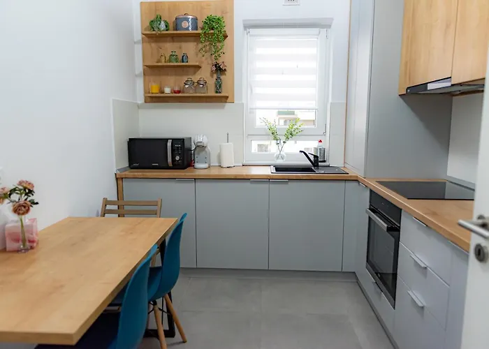 Veli Coresi 803 Apartament